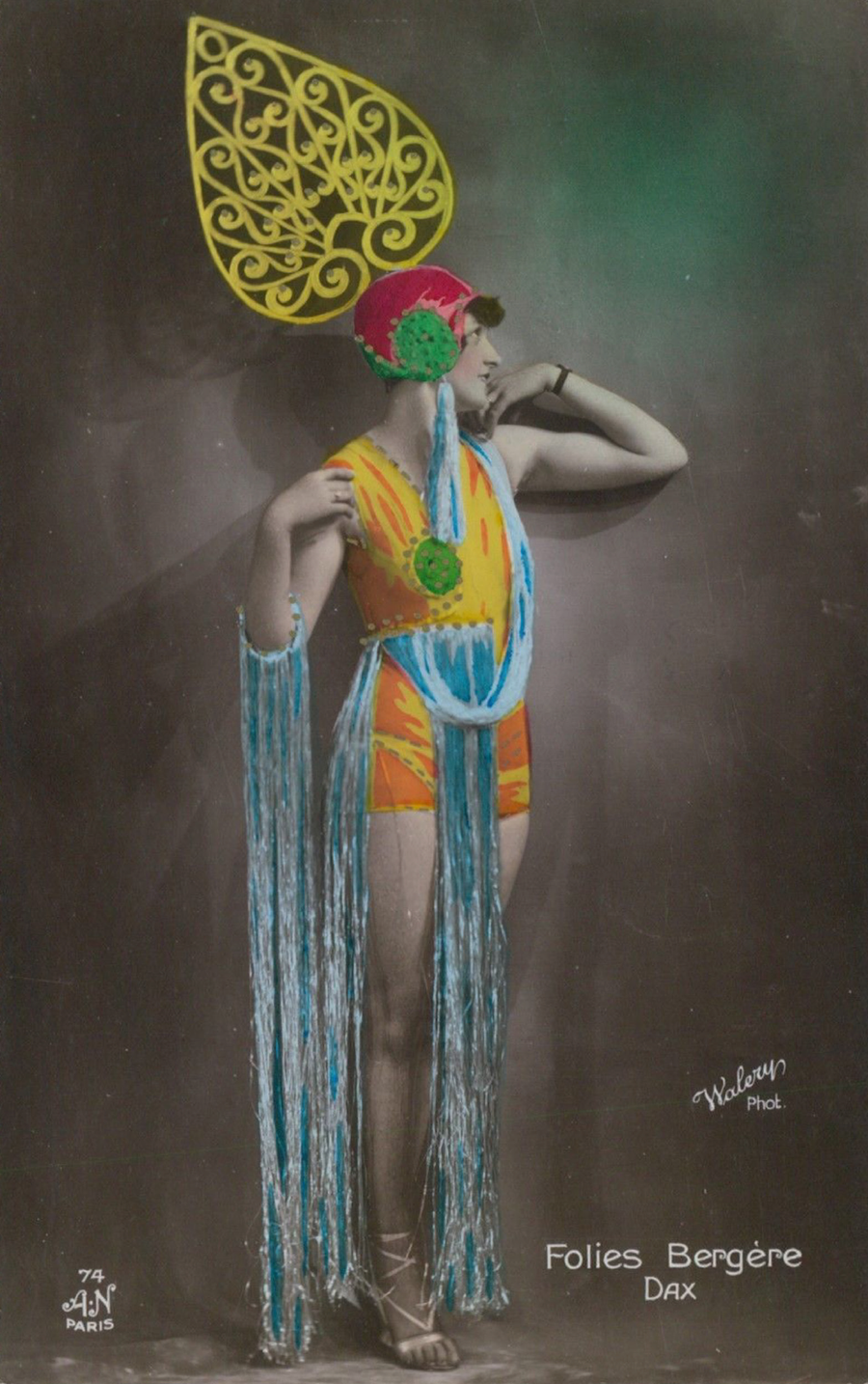 eBook Tinted Ladies Illustrated Monthly